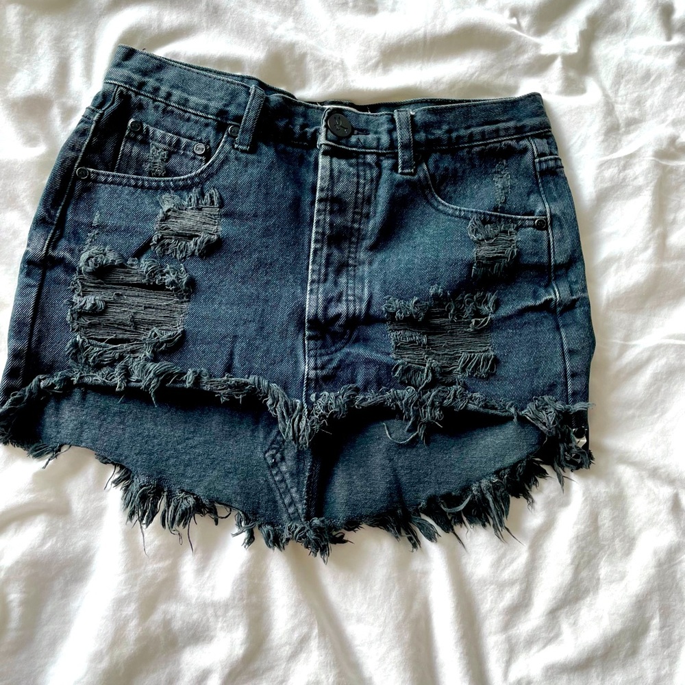 One Teaspoon Mini Skirt 🖤✨